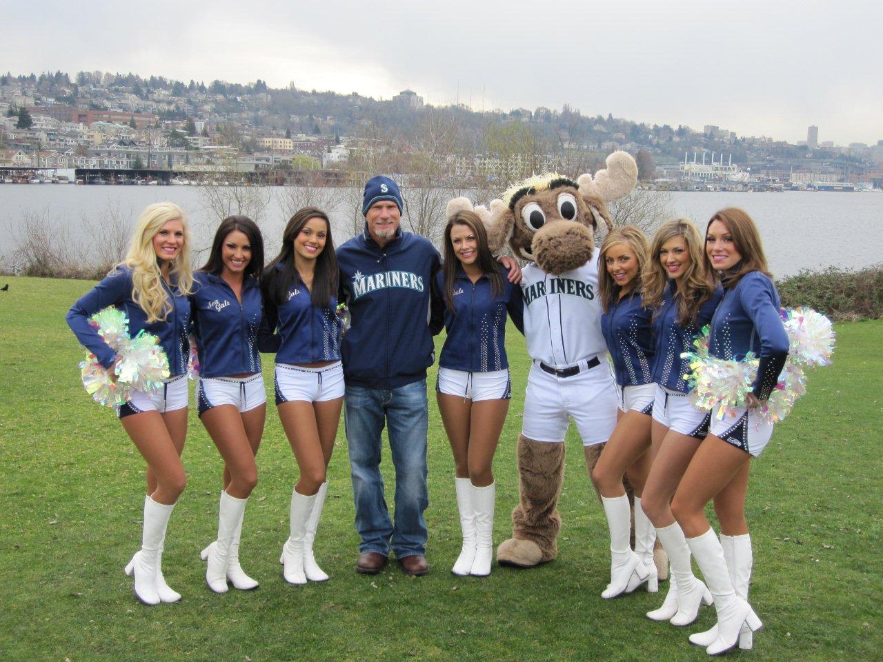 mariner moose with j buhner and sea-gals 